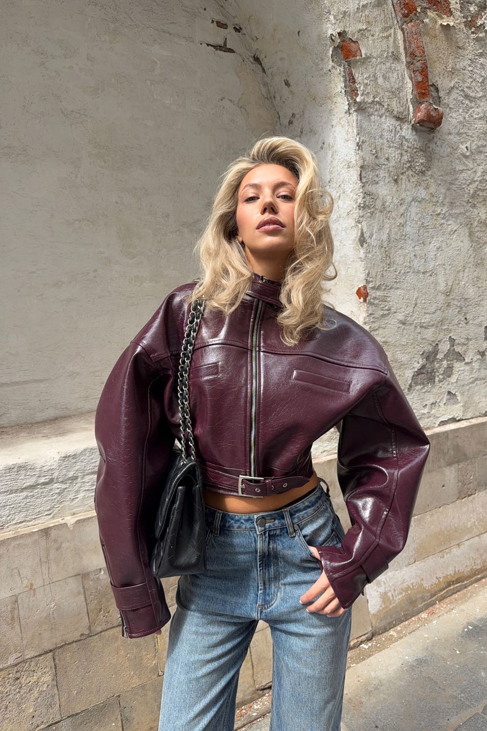 Oversize куртка укороченная; цвет: Бордо