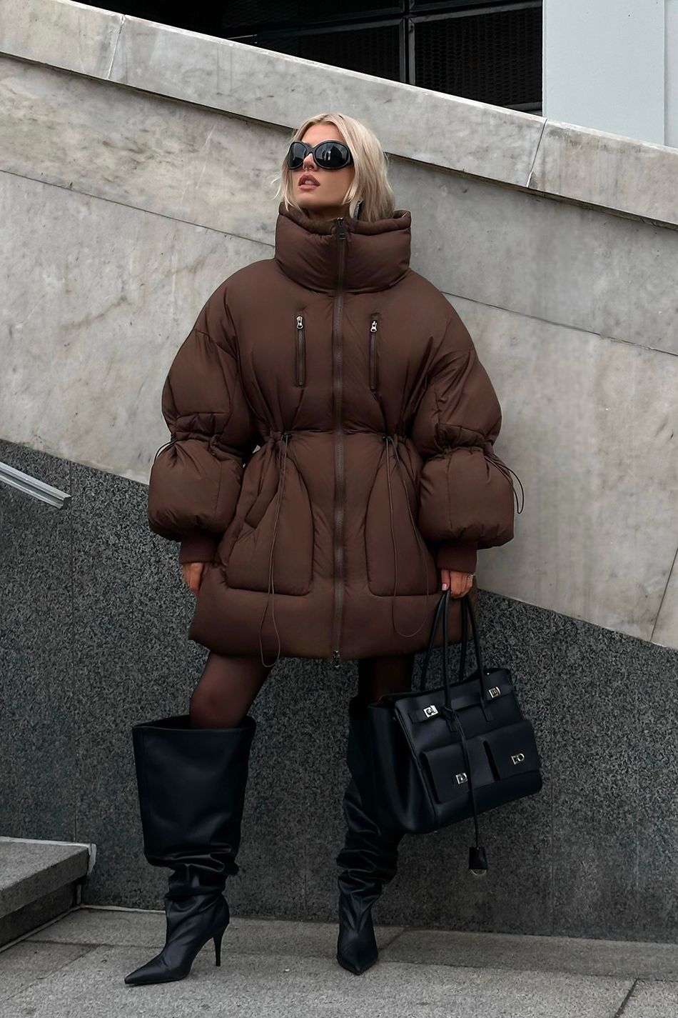 Пуховик oversize  на кулиске; цвет: Шоколад