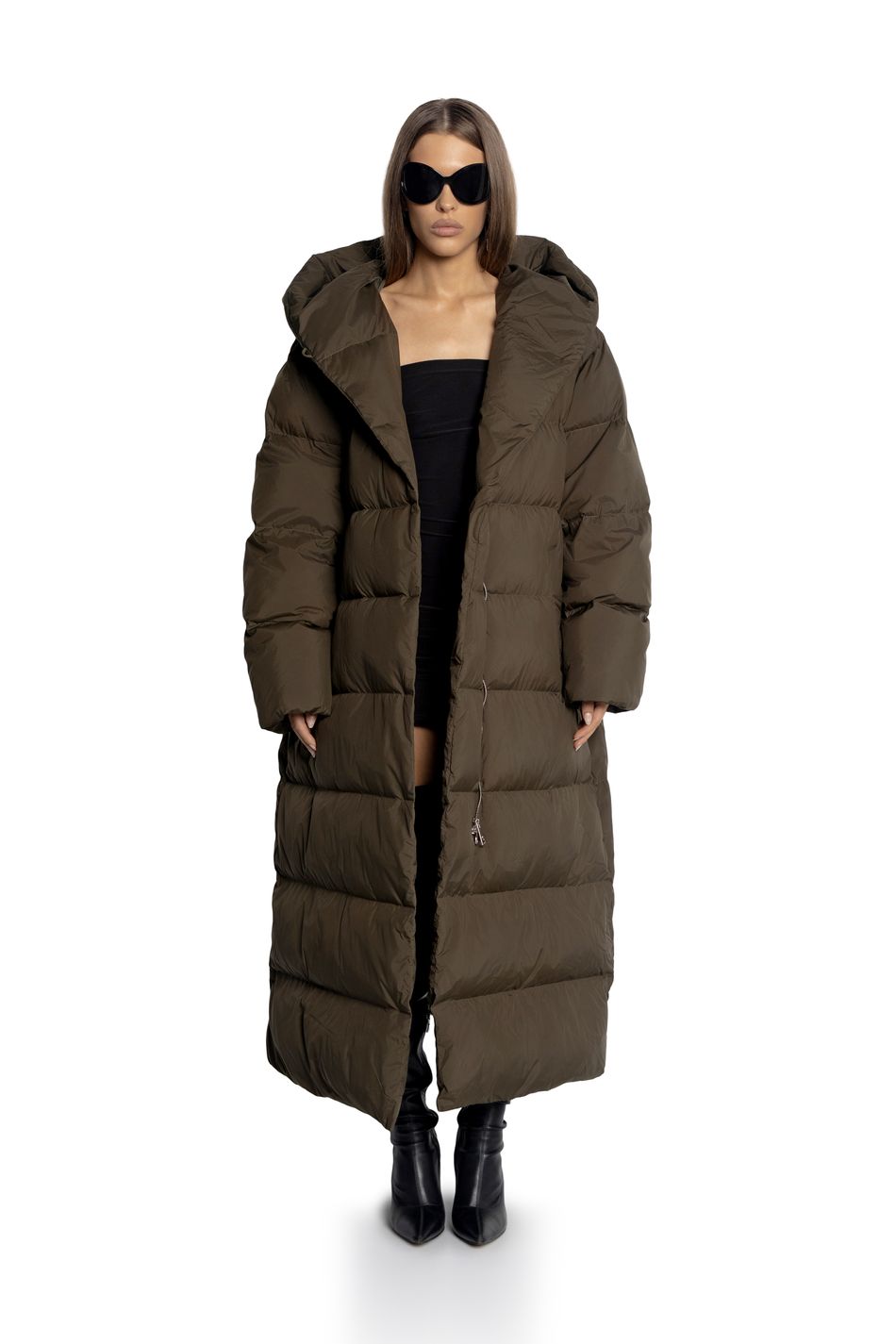 Oversize пуховик с капюшоном длины макси; цвет: Хаки