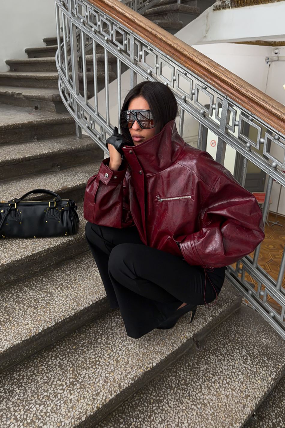 Лакированная куртка oversize  ; цвет: Бордо
